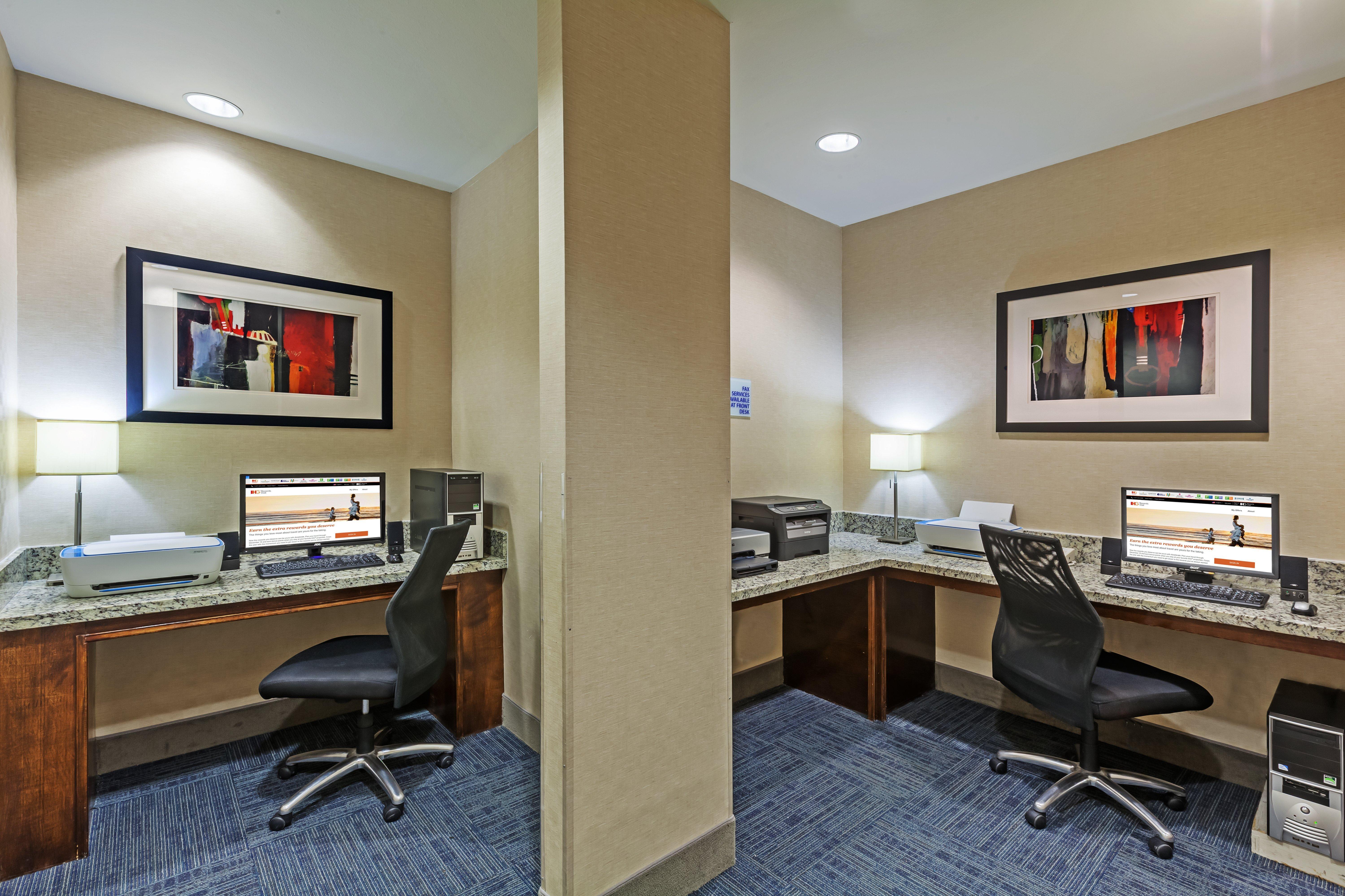 Holiday Inn Express Hotel & Suites Eagle Pass By Ihg Экстерьер фото