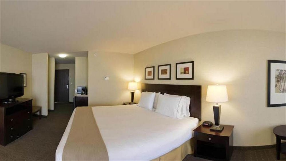 Holiday Inn Express Hotel & Suites Eagle Pass By Ihg Экстерьер фото