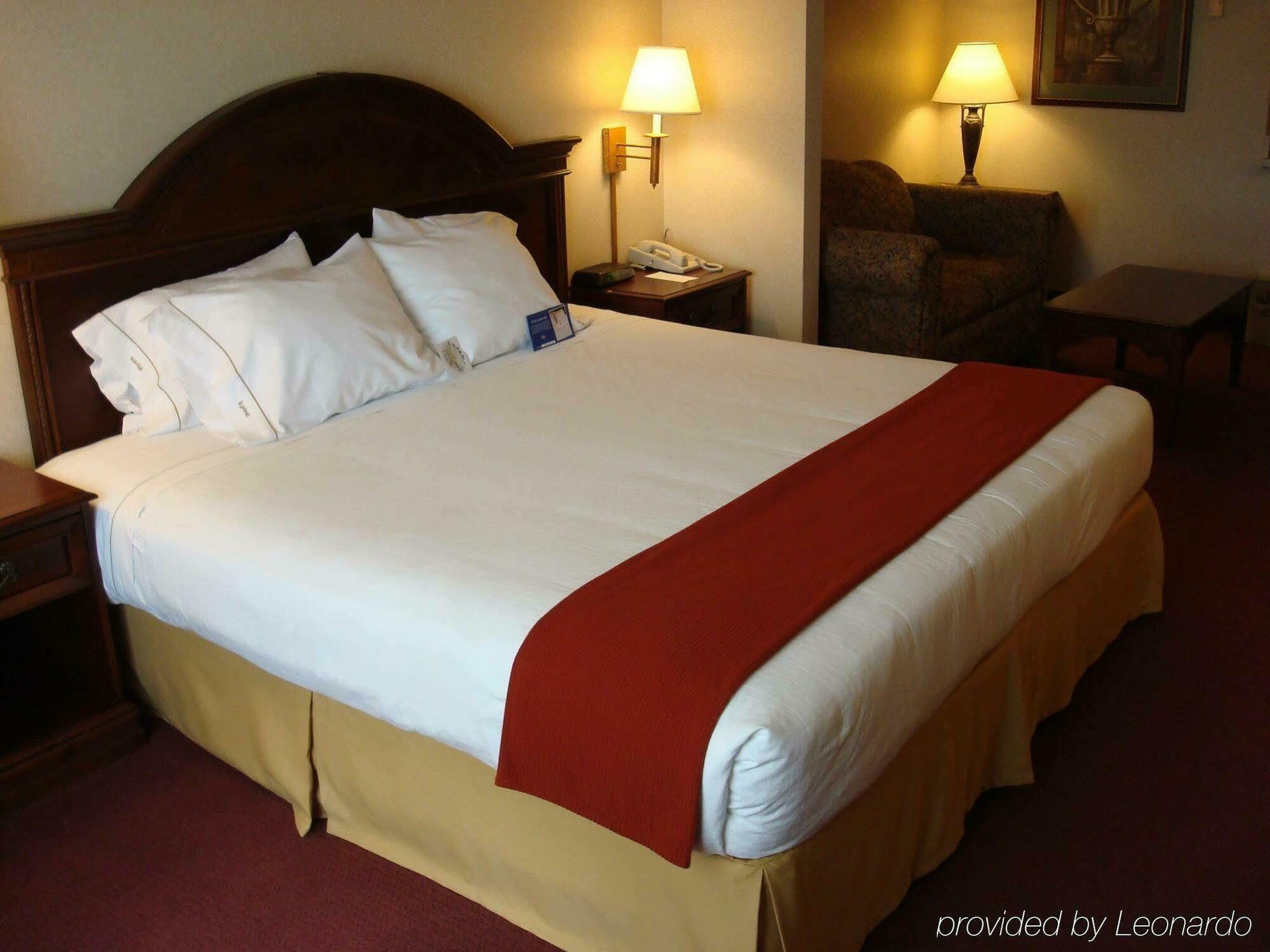 Holiday Inn Express Hotel & Suites Eagle Pass By Ihg Экстерьер фото
